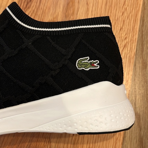 Men’s Lacoste lightweight sock sneaker. - Picture 7 of 10